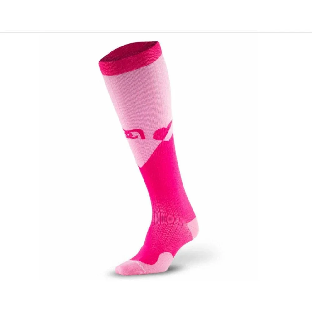 Womens NWOT Pro Compression Marathon Valentine Knee High Compression Socks